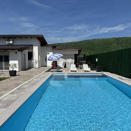 Holiday Home Emma Bihać Exterior foto